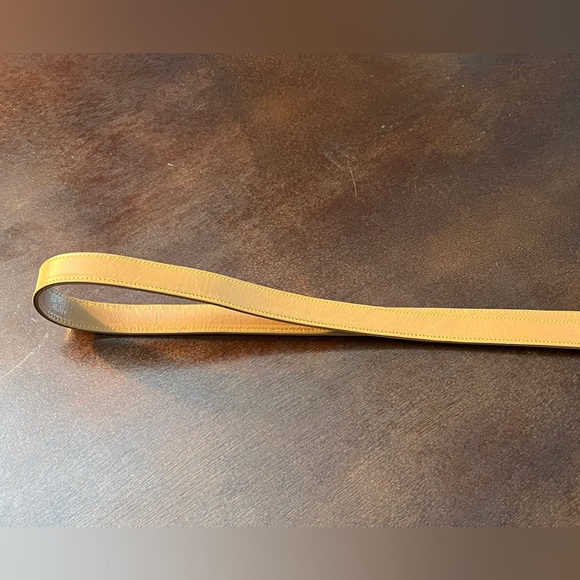 Vintage DOONEY & BOURKE Tan Leather Replacement Purse Strap w/ Brass D Rings - Picture 4 of 10